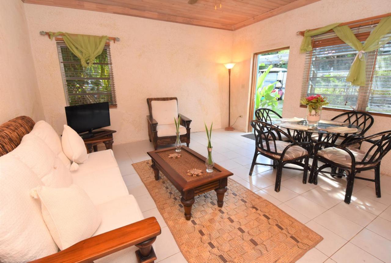 The Sugar Apple Lodging Dunmore Town Exterior foto